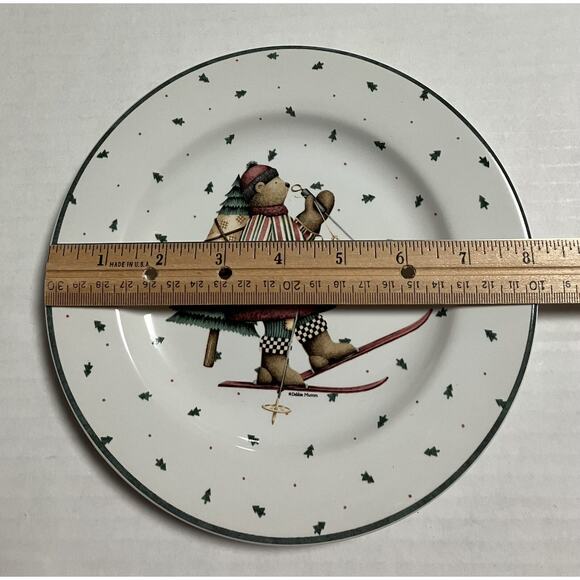 Sakura Debbie Mumm 4 Stoneware 8” Salad Dessert Plates Sledding Characters NOB - Picture 10 of 11